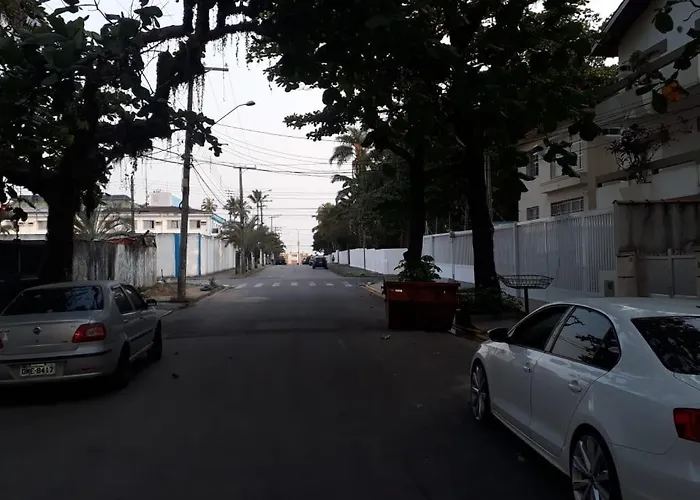 Apartamento Na Enseada 50 Metros Da Praia